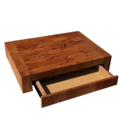 Tagliere in legno di pero con cassetto