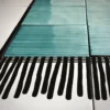 Tappeto Verde e Bianco e Nero Composizione ceramica di Giuliano Andrea dell'Uva 160 x 80
