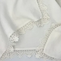 Tovaglia bianca con pizzo siciliano