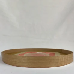 T1 Vassoio rotondo arancione e oro di Meccani Studio
