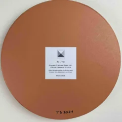T3 Vassoio rotondo dorato di Meccani Studio