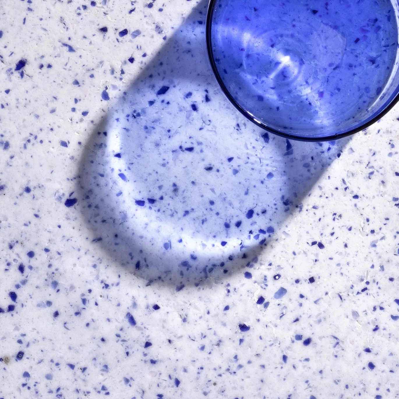 Vassoio da portata rotondo ReVitrum blu