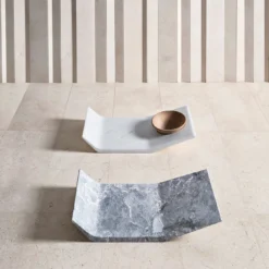 Vassoio in marmo grigio Filo
