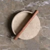 Vassoio in marmo News con manico in legno