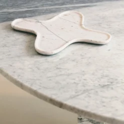 Vassoio Plus in Marmo Calacatta Viola di Marco Piva