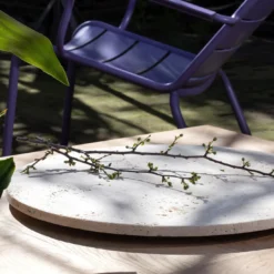 Vassoio rotondo in travertino beige Noster