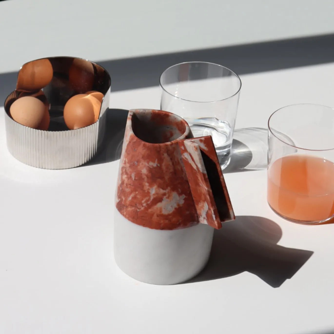 Versi Carafe Small B di Patricia Urquiola