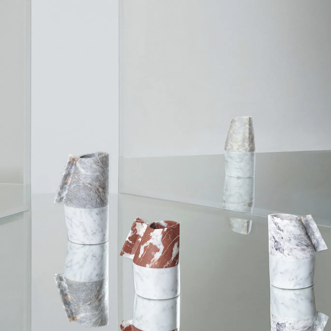 Versi Carafe Small B di Patricia Urquiola