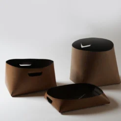 Vide Poche Organic Philippe con manici di Claude Bouchard